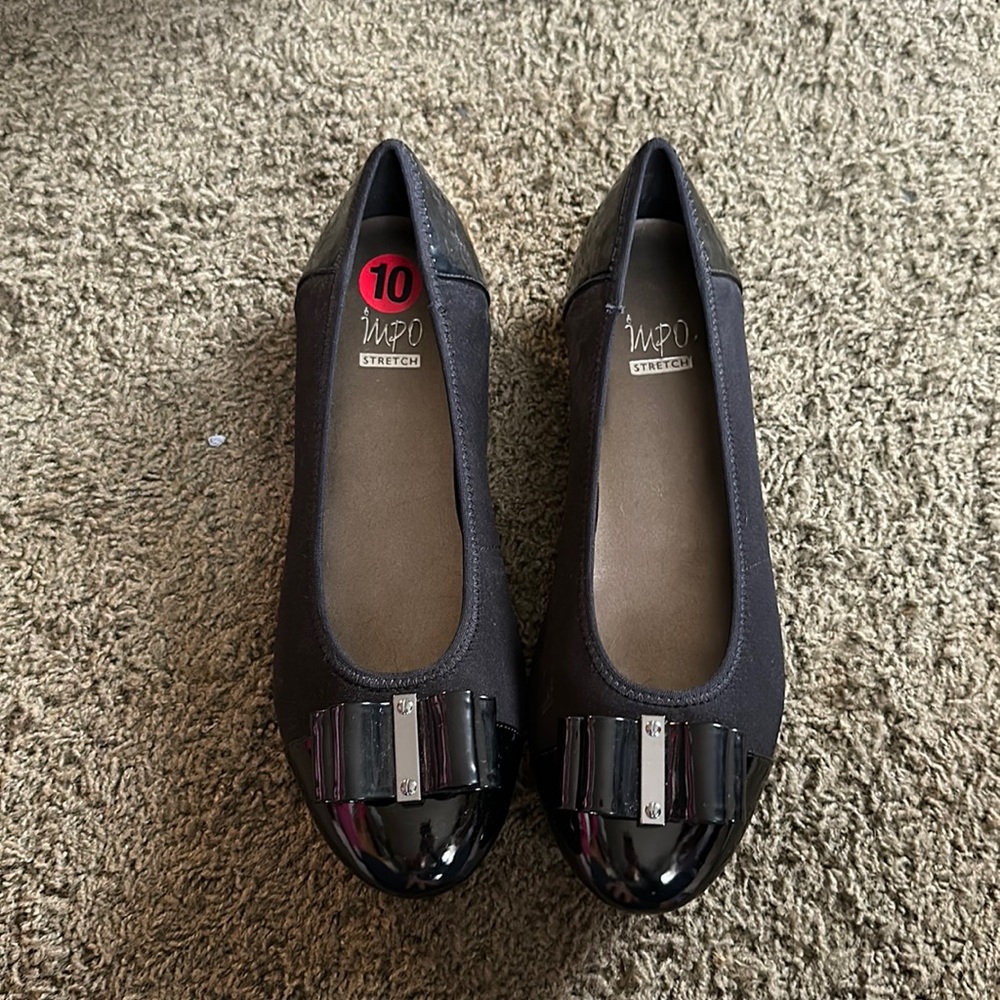 Black flats